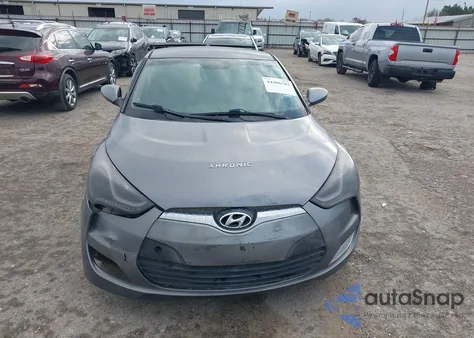 2017 Hyundai Veloster z USA, uszkodzony, nr VIN KMHTC6AD2HU315309